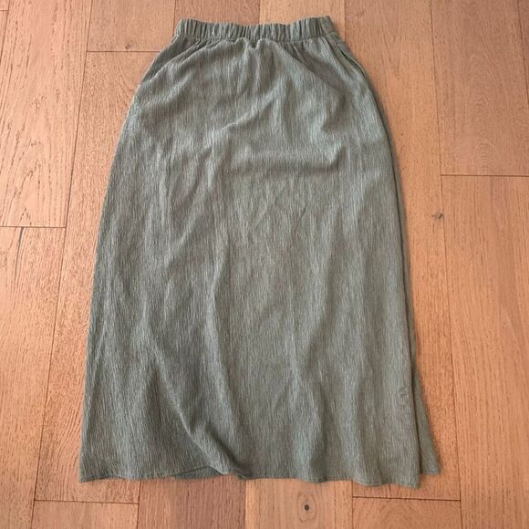 Abercrombie and fitch flowy midi skirt size small - Picture 5 of 5